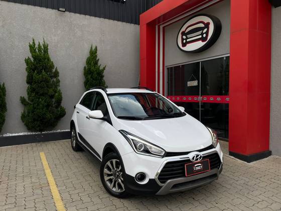 HYUNDAI HB20X 1.6 16V PREMIUM FLEX 4P AUTOMÁTICO